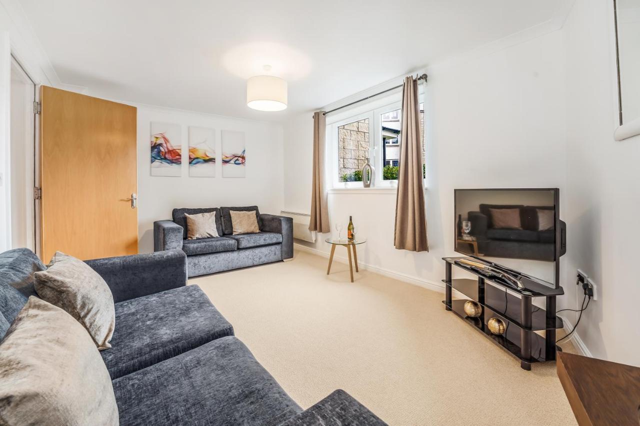 Saughton Suite With Views Of Water Of Leith エディンバラ エクステリア 写真