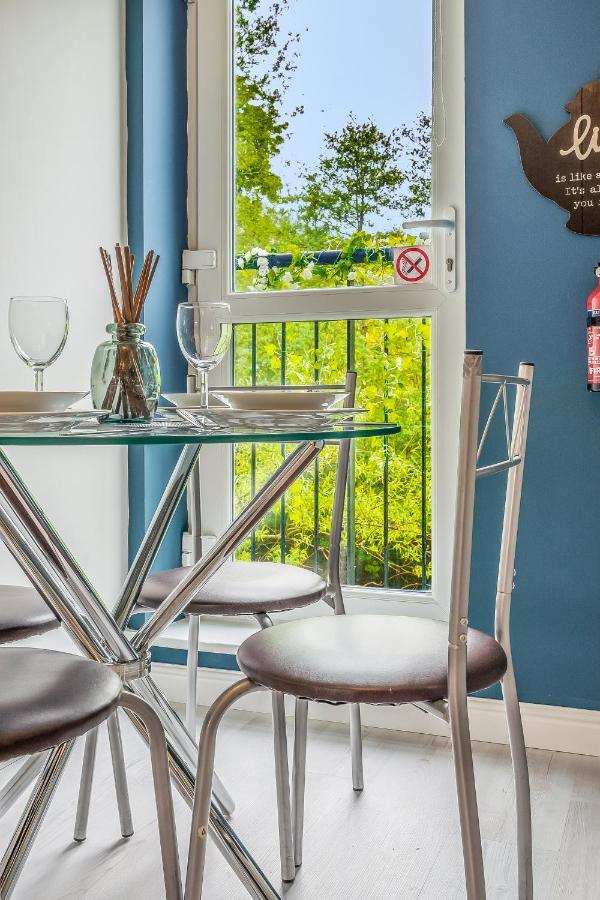 Saughton Suite With Views Of Water Of Leith エディンバラ エクステリア 写真