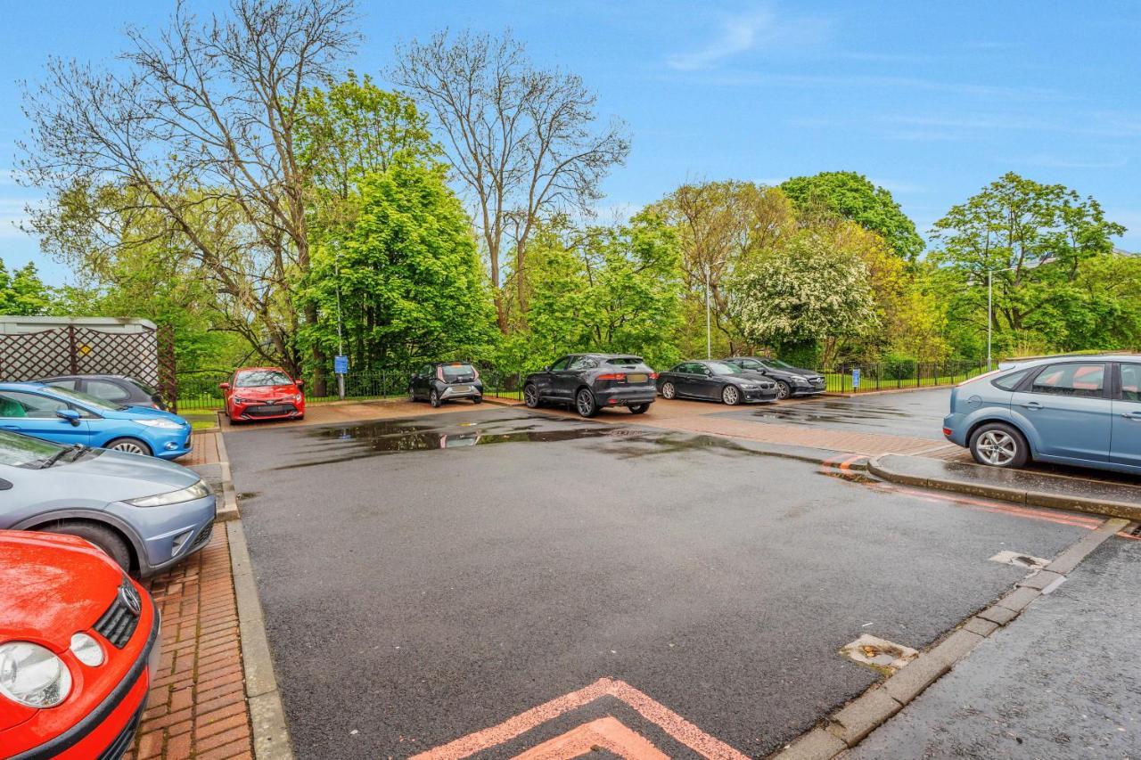 Saughton Suite With Views Of Water Of Leith エディンバラ エクステリア 写真