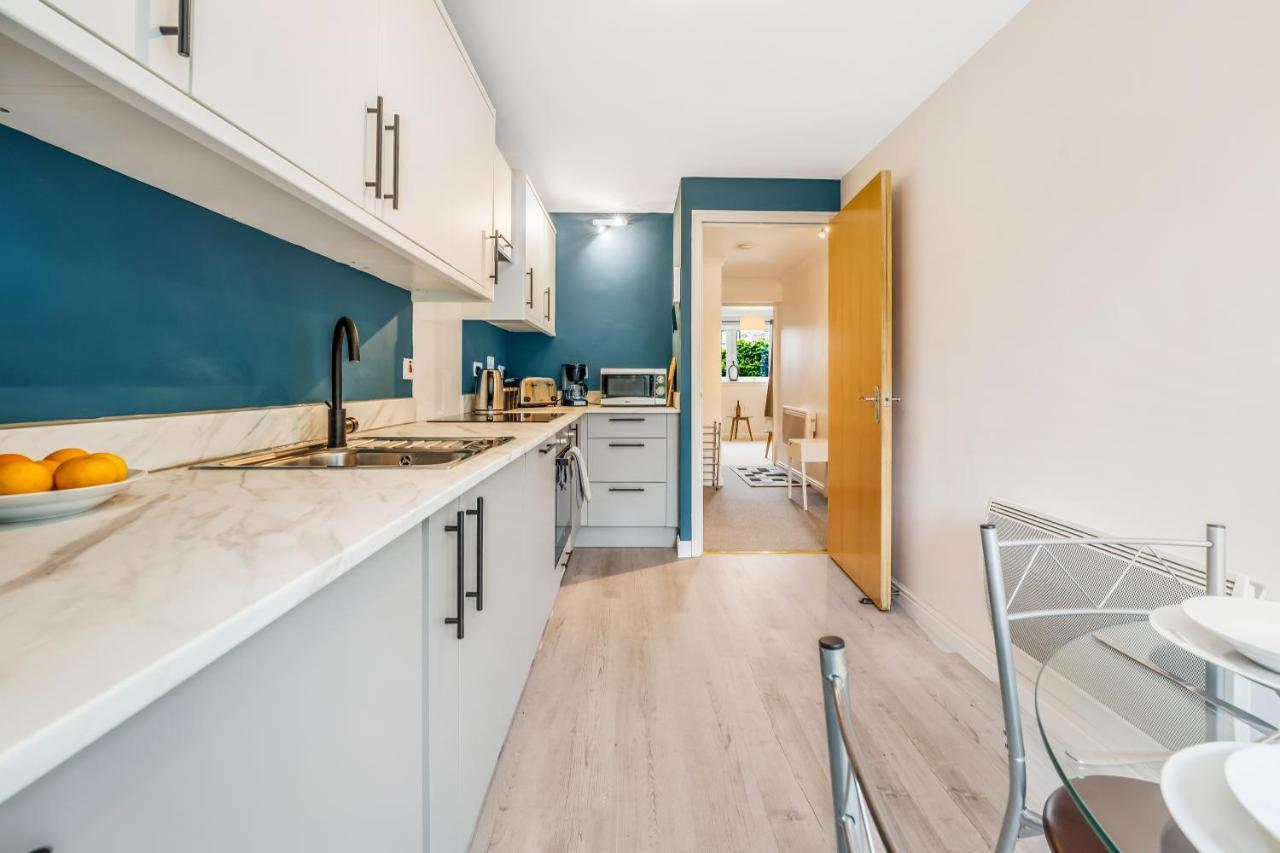Saughton Suite With Views Of Water Of Leith エディンバラ エクステリア 写真