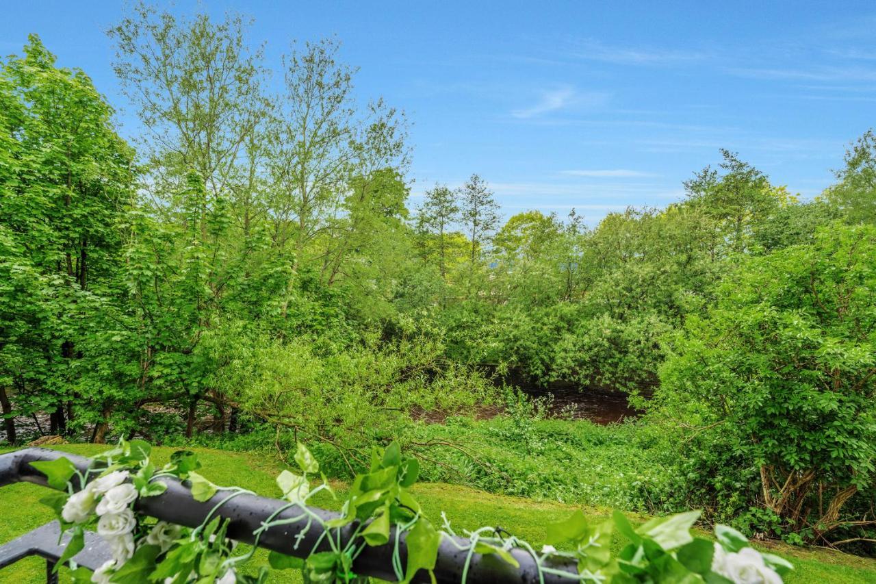 Saughton Suite With Views Of Water Of Leith エディンバラ エクステリア 写真