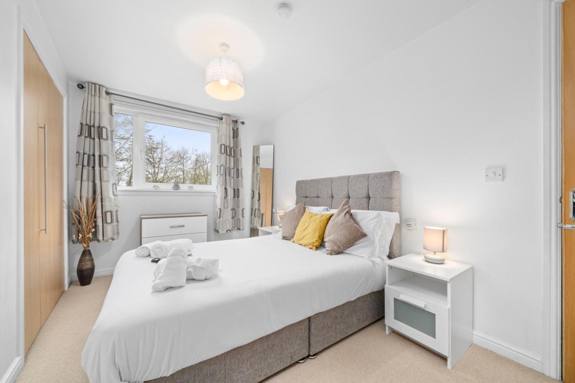 Saughton Suite With Views Of Water Of Leith エディンバラ エクステリア 写真