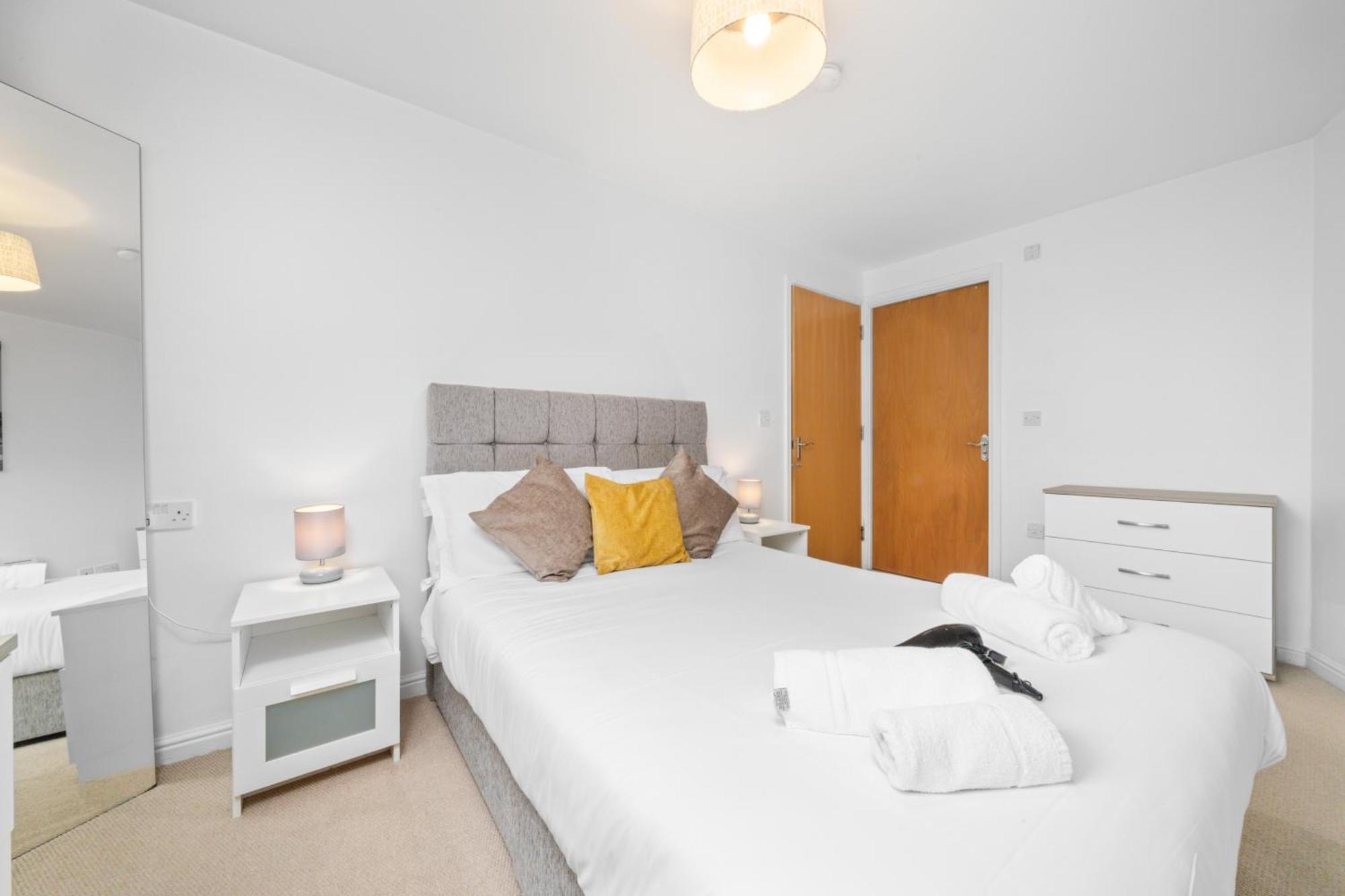 Saughton Suite With Views Of Water Of Leith エディンバラ エクステリア 写真
