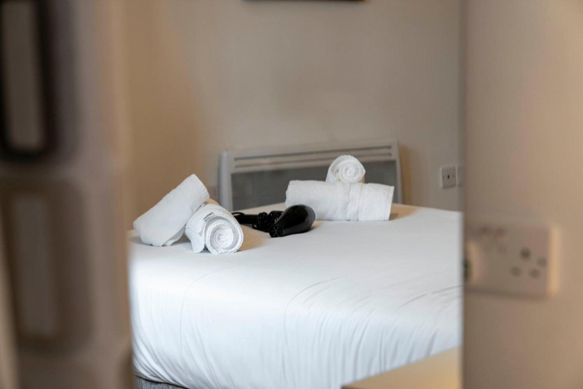 Saughton Suite With Views Of Water Of Leith エディンバラ エクステリア 写真